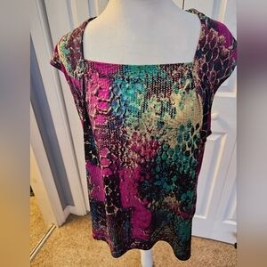 Beautiful and Bold Dress Top